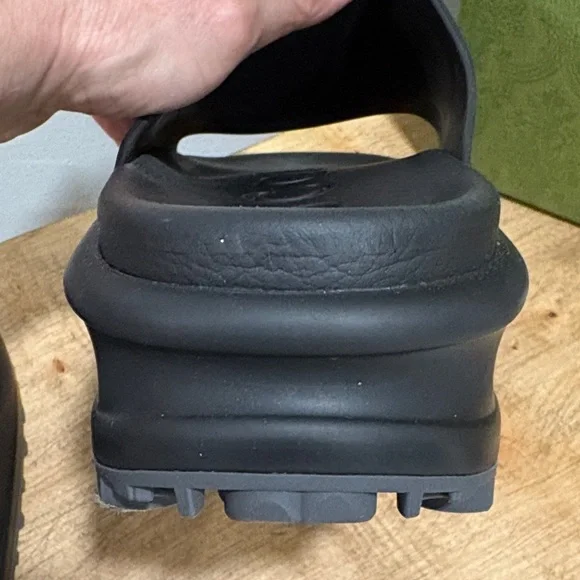 Gucci Black Embossed Double G Slide Sandals SZ 40 (9) - Picture 8 of 11